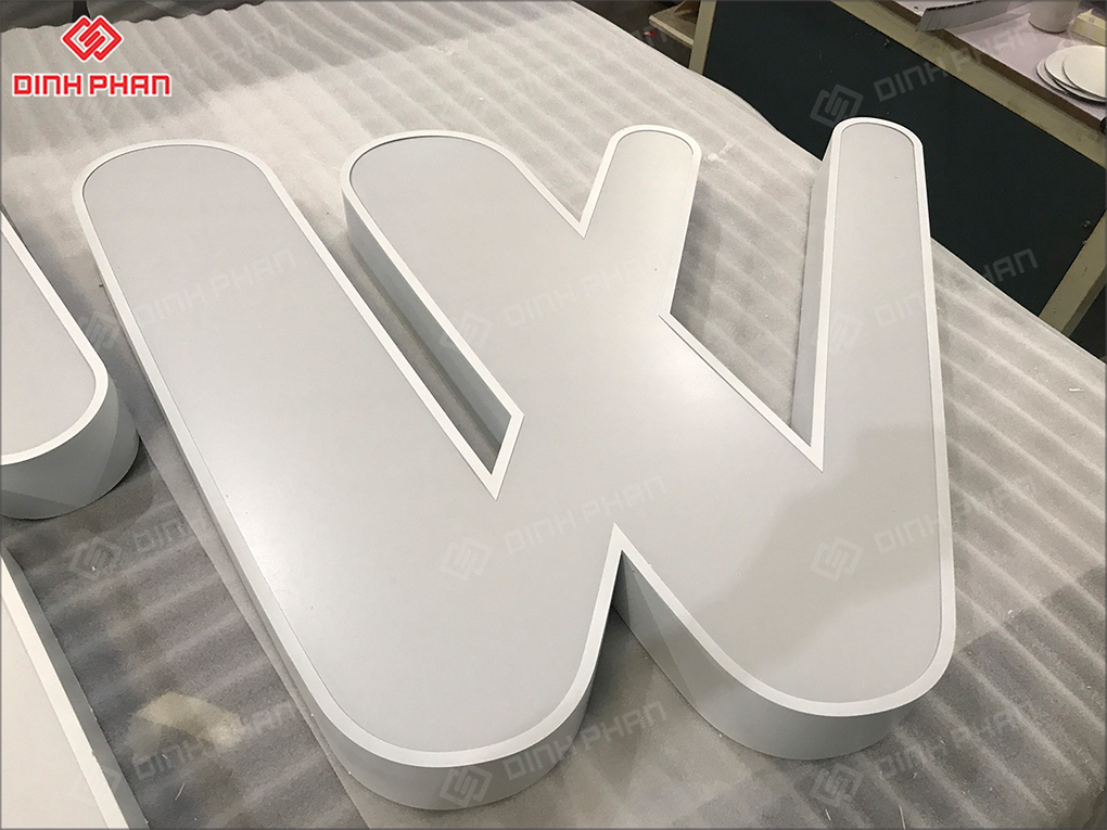 CHỮ INOX MẶT POLY DÁN DECAL TRẮNG