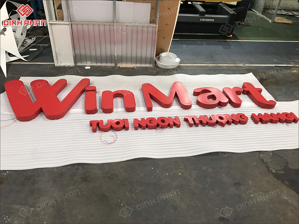 Chữ nổi bảng hiệu Winmart