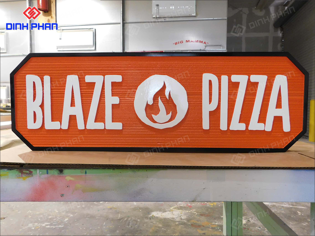 Biển quảng cáo đồ ăn vặt Pizza đẹp đơn giản