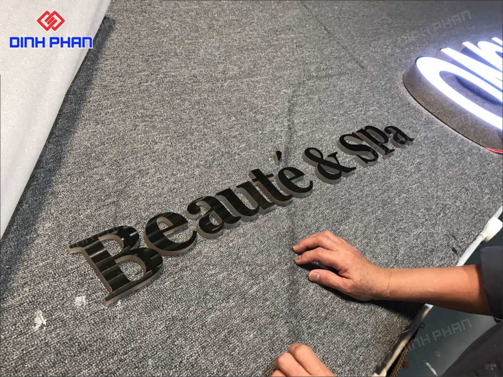 Chữ inox Bình Dương