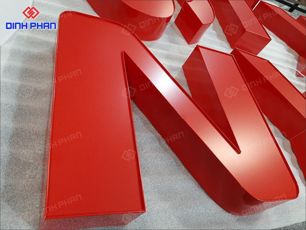 Chữ mica chân alu