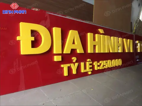 Chữ mica chân alu