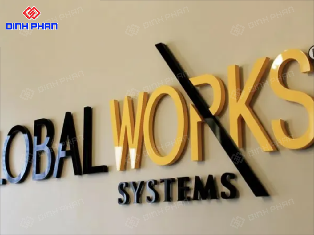 Chữ mica dán tường