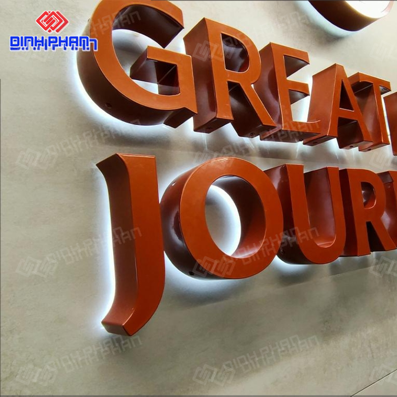 Chữ alu dán tường nhiều màu, thiết kế theo yêu cầu Chữ alu dán tường