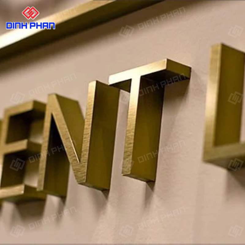 Chữ alu vàng xước