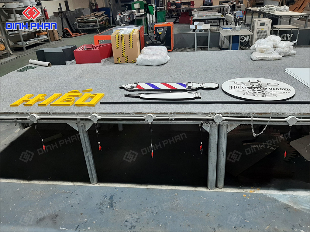Chữ fomex sơn
