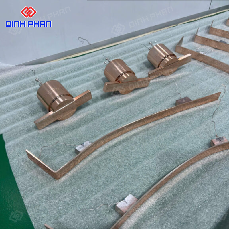 Chữ mạ PVD