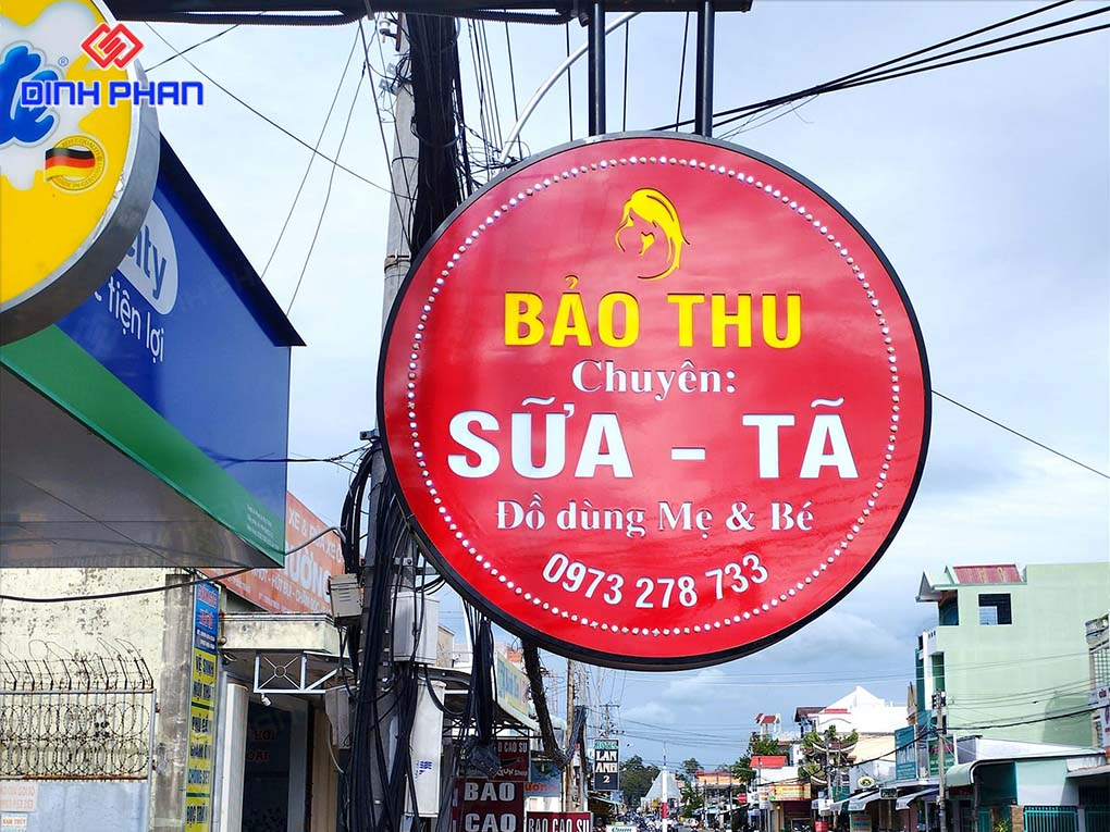 Chữ nổi mica đèn LED