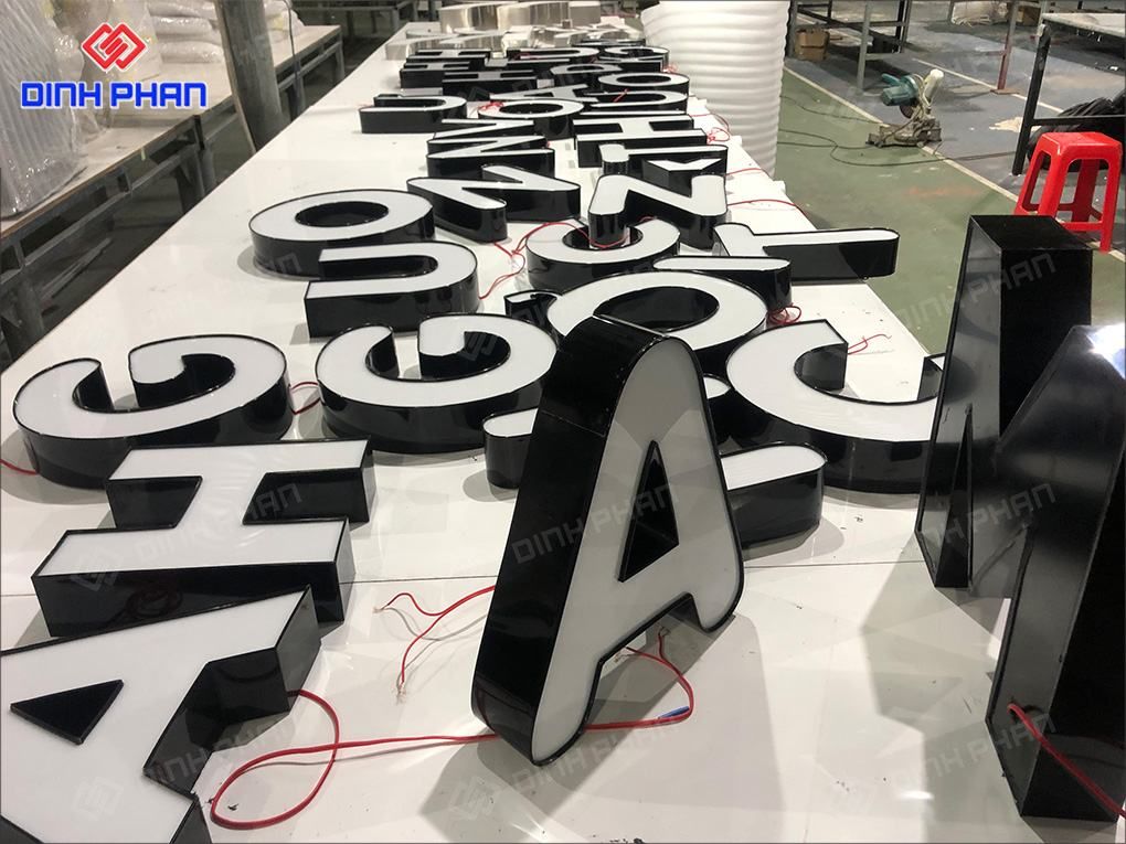 Bảng Giá Cắt Chữ Mica Theo Yêu Cầu, Gia Công Nhanh Đẹp Bảng Giá Cắt Chữ Mica