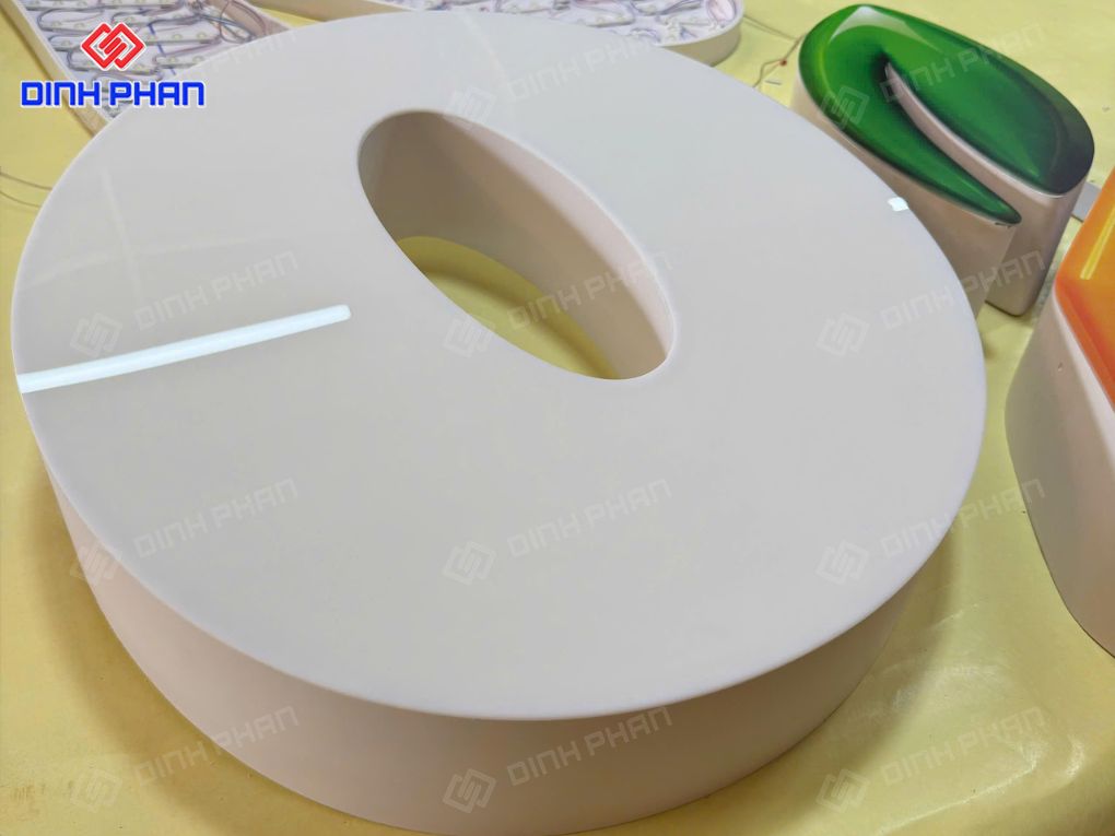 Cắt Chữ Formex